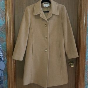 Larry Levine Camel Hair dress coat size 6